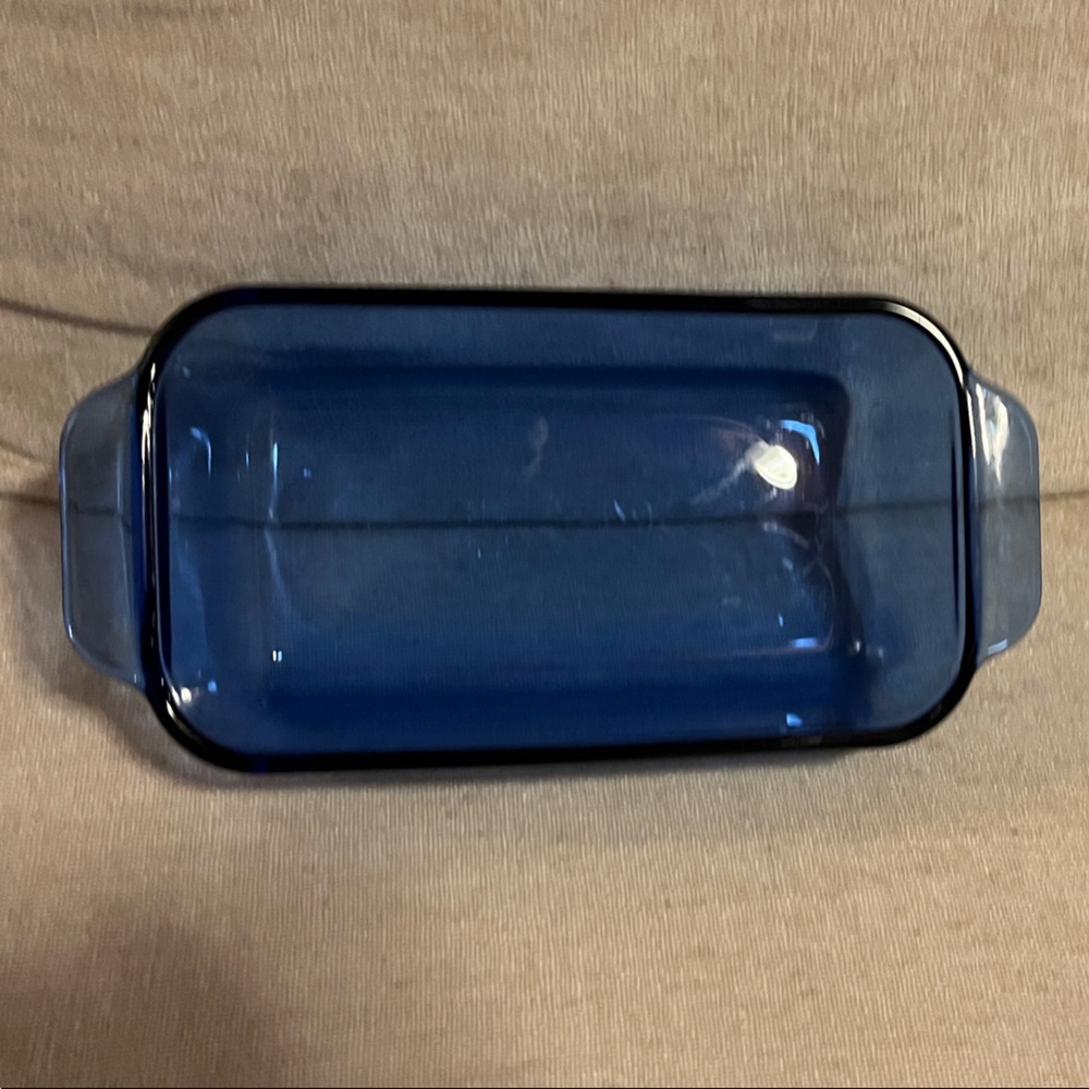Pyrex Corning 213R 1.5qt cobalt loaf pan